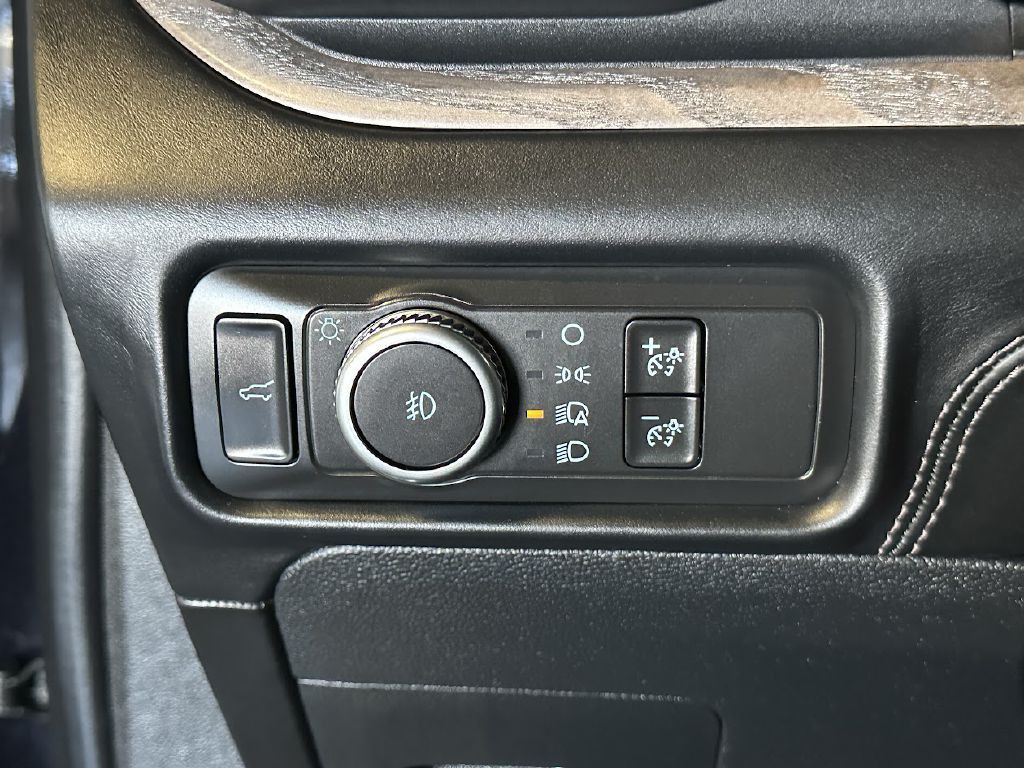 2021 Ford Explorer Image 27