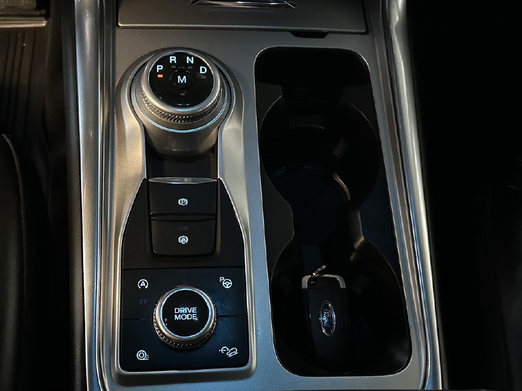2021 Ford Explorer Image 30