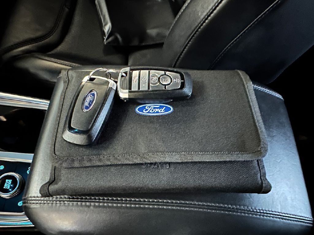2021 Ford Explorer Image 31