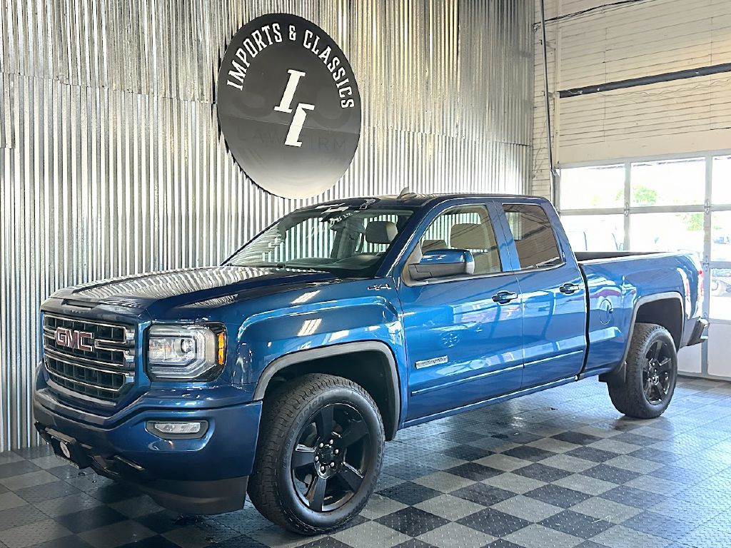 2018 GMC Sierra Image 1