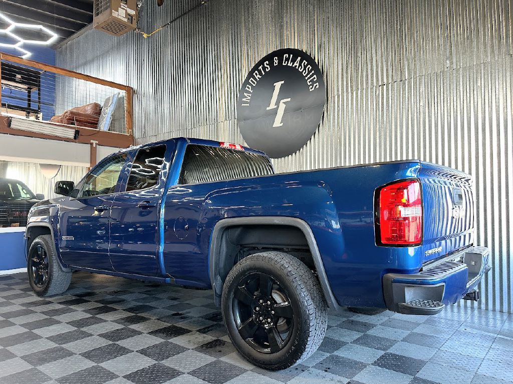2018 GMC Sierra Image 3