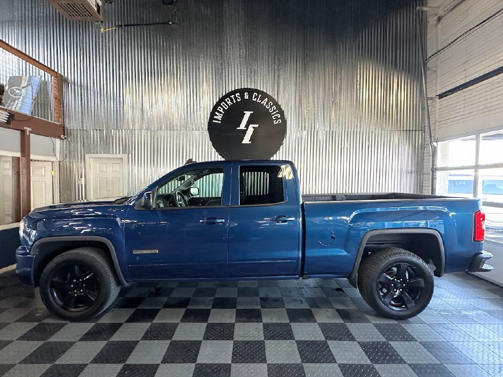 2018 GMC Sierra Image 9