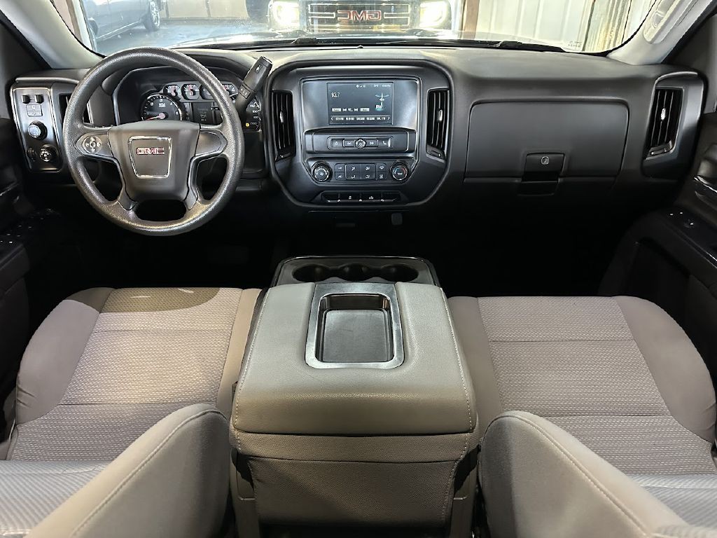 2018 GMC Sierra Image 10