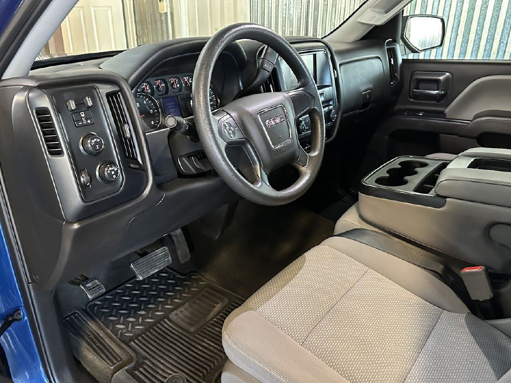 2018 GMC Sierra Image 11