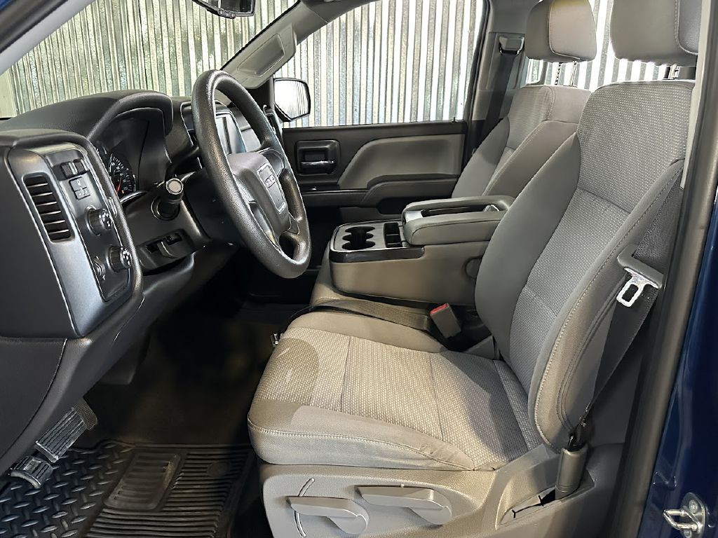 2018 GMC Sierra Image 12