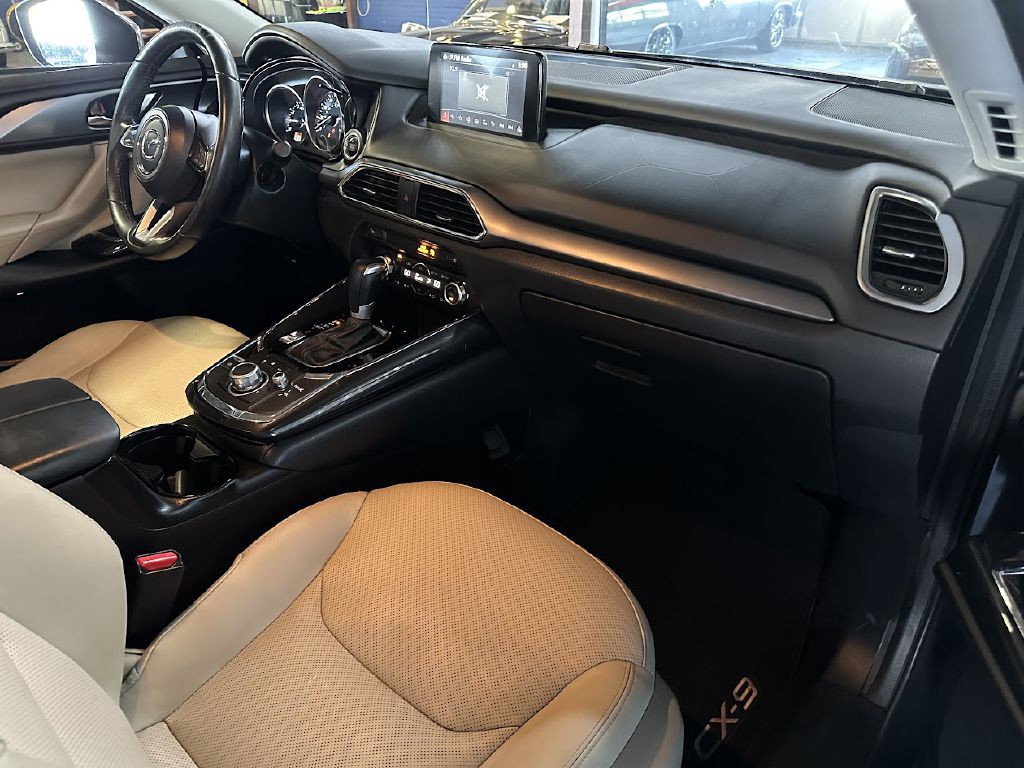 2016 Mazda CX-9 Image 12