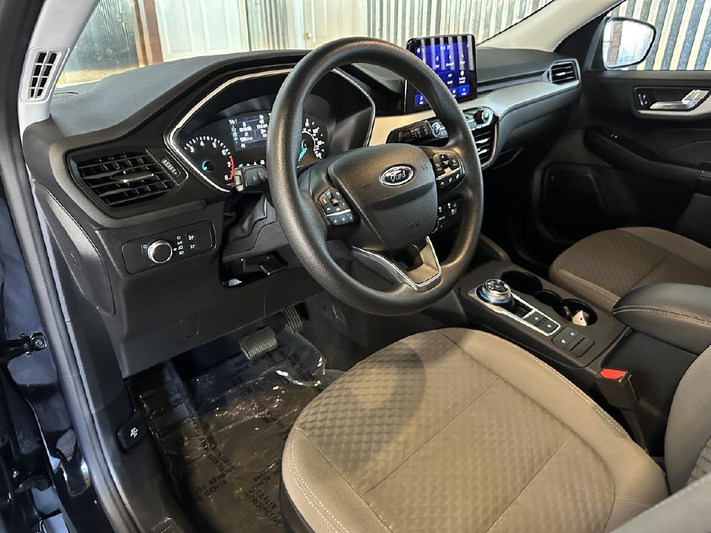 2021 Ford Escape Image 10