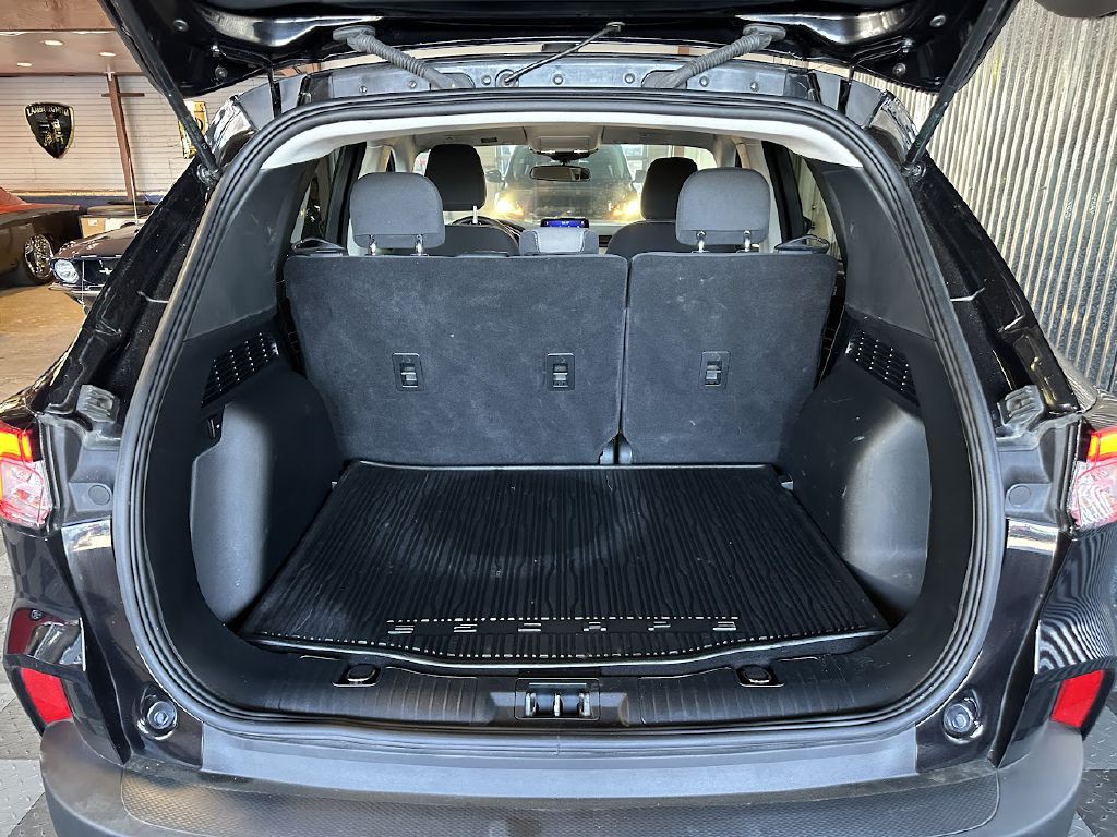 2021 Ford Escape Image 28