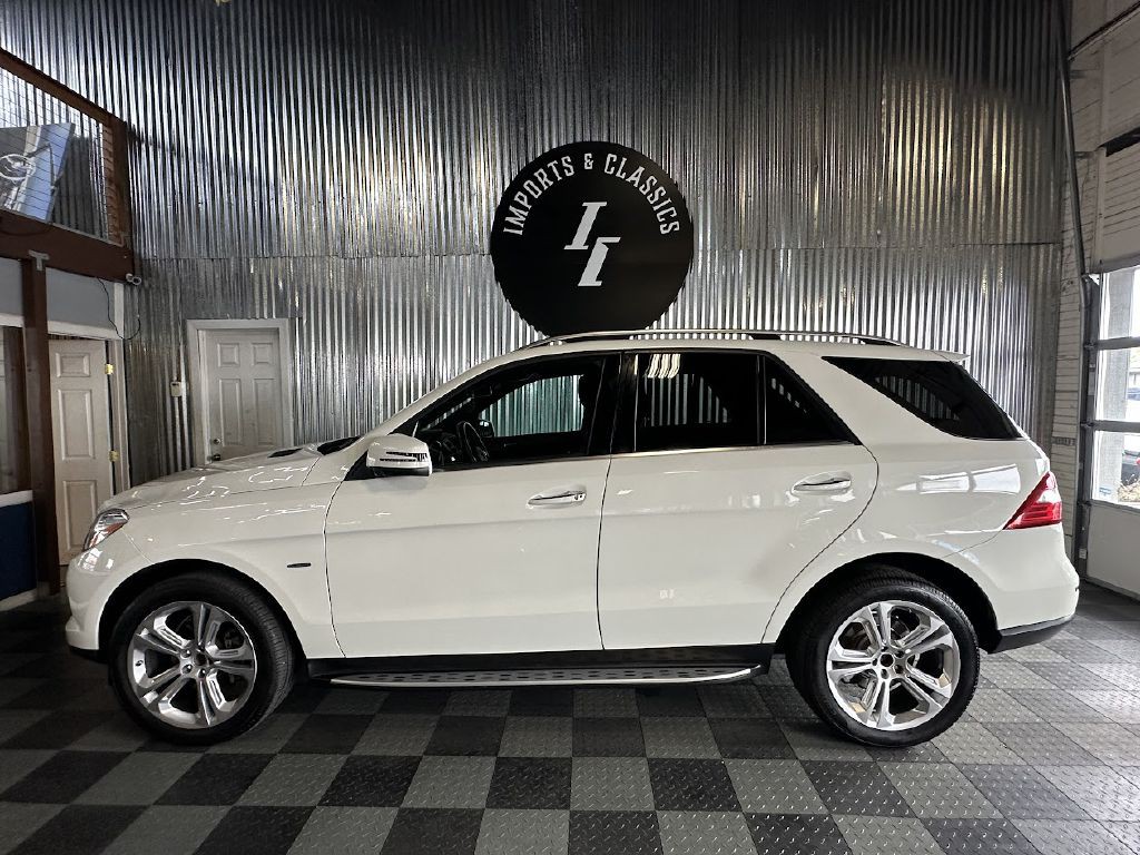 2012 Mercedes-Benz M-Class Image 8