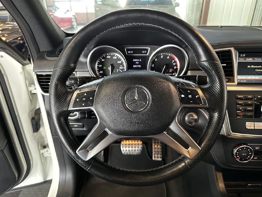 2012 Mercedes-Benz M-Class Image 18