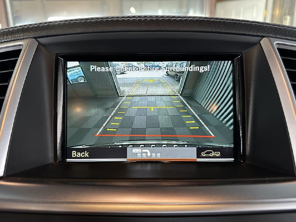 2012 Mercedes-Benz M-Class Image 22
