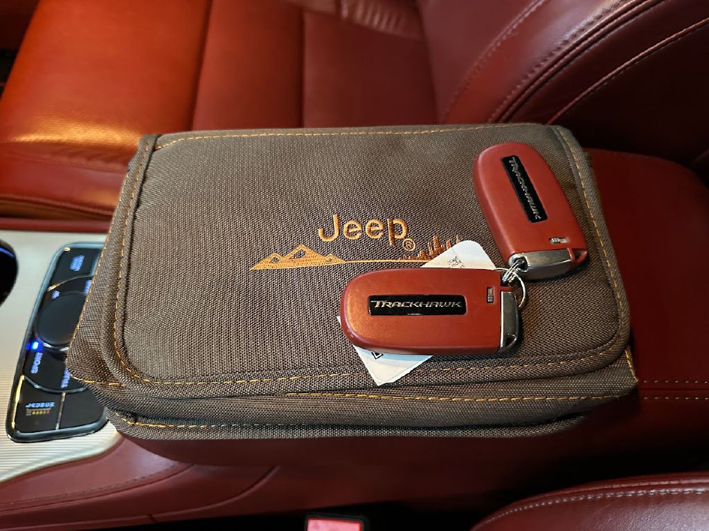 2018 Jeep Grand Cherokee Image 30