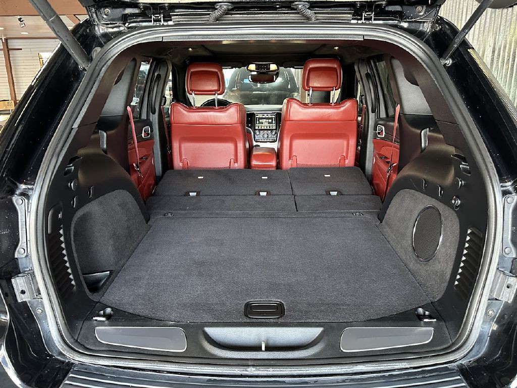 2018 Jeep Grand Cherokee Image 34