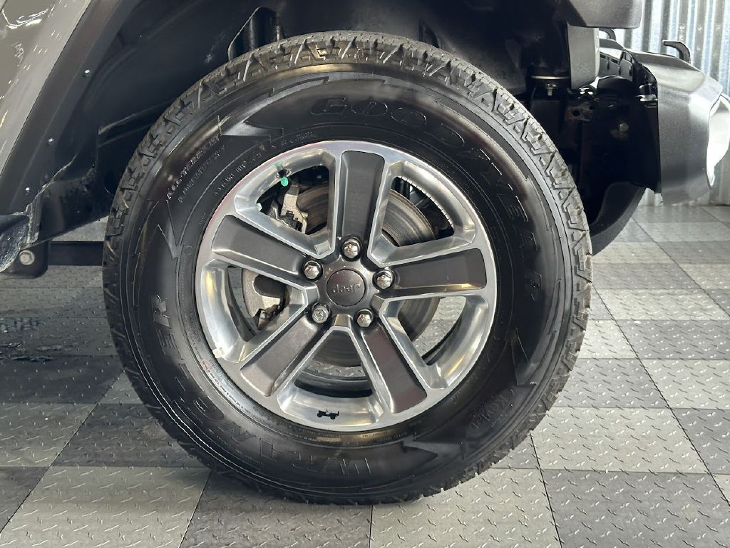 2021 Jeep Wrangler Unlimited Image 34
