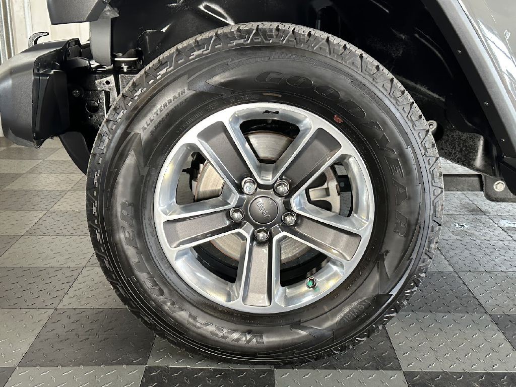 2021 Jeep Wrangler Unlimited Image 36