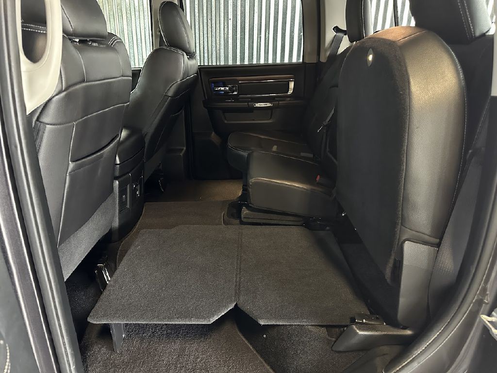 2016 RAM 1500 Image 17