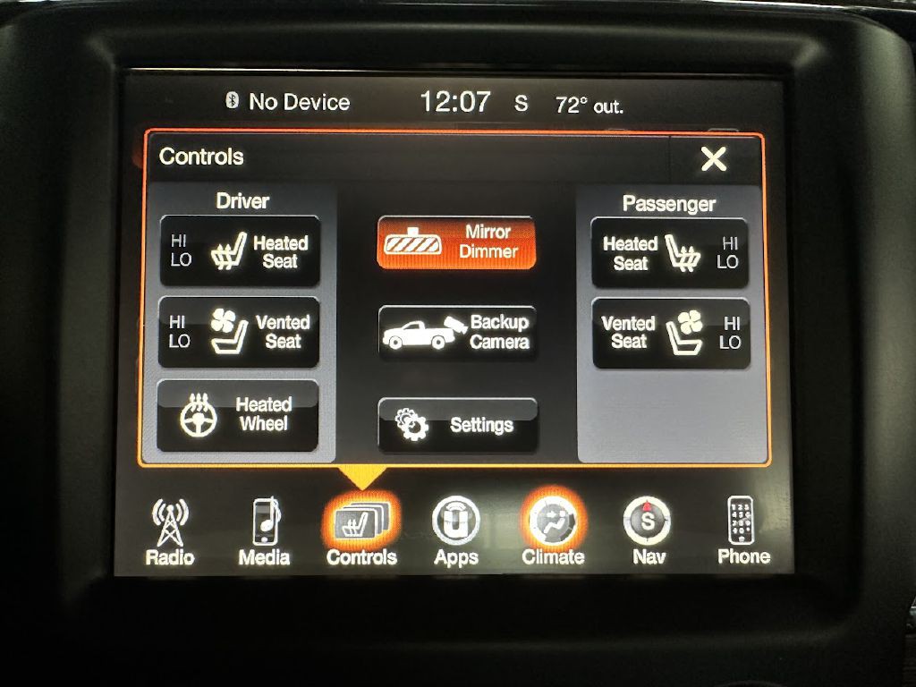 2016 RAM 1500 Image 25