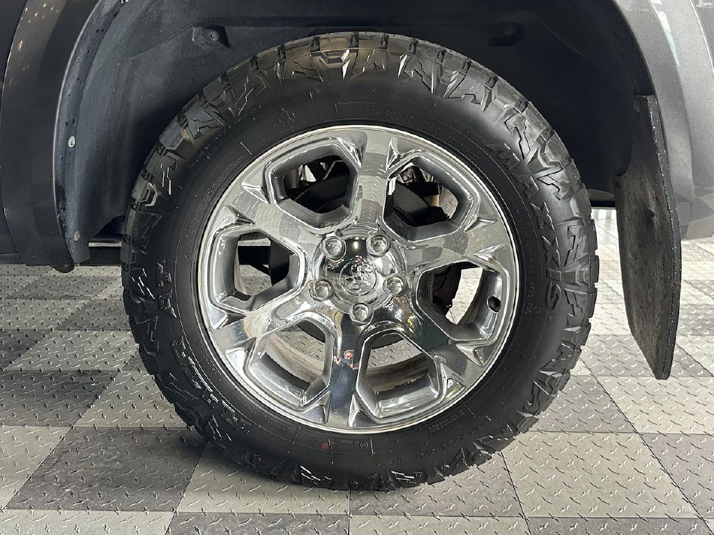 2016 RAM 1500 Image 32