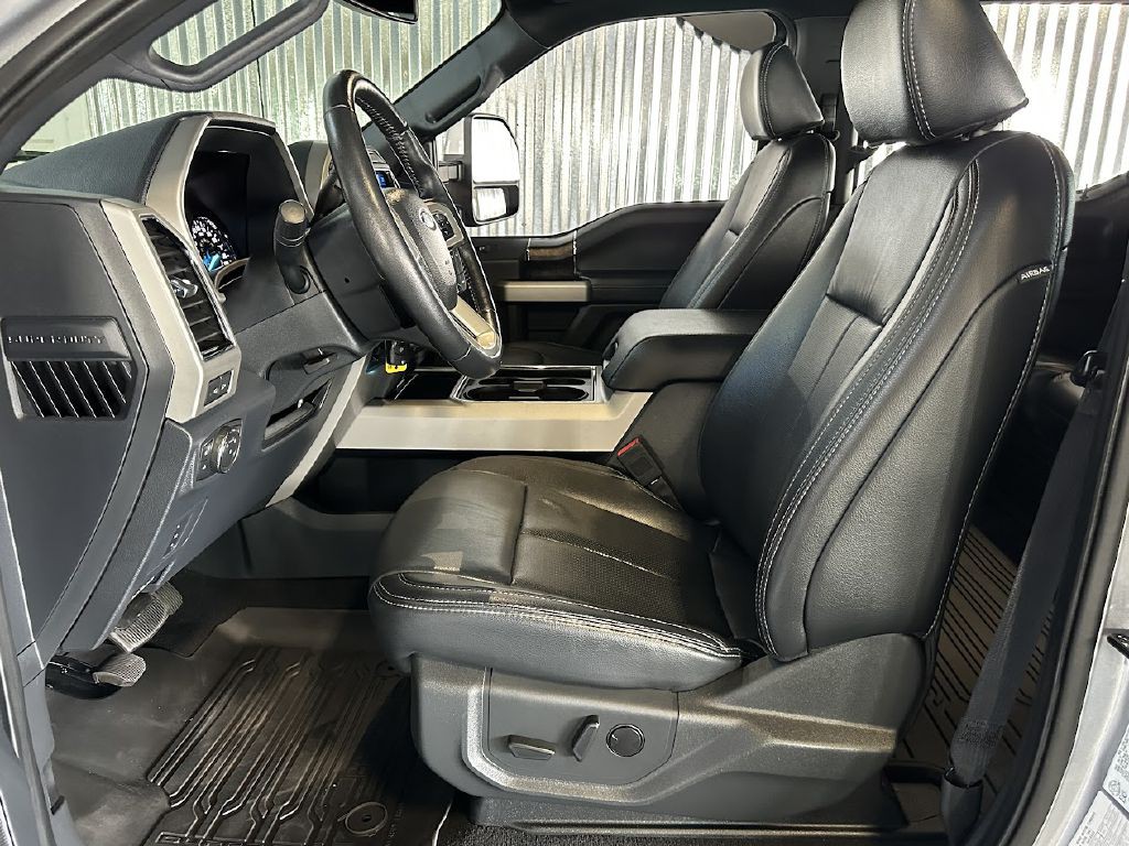 2022 Ford F-350 Image 11