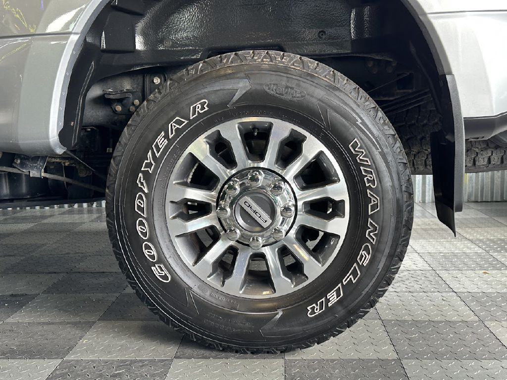 2022 Ford F-350 Image 33