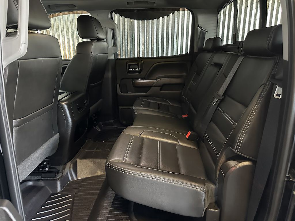 2019 GMC Sierra Image 16