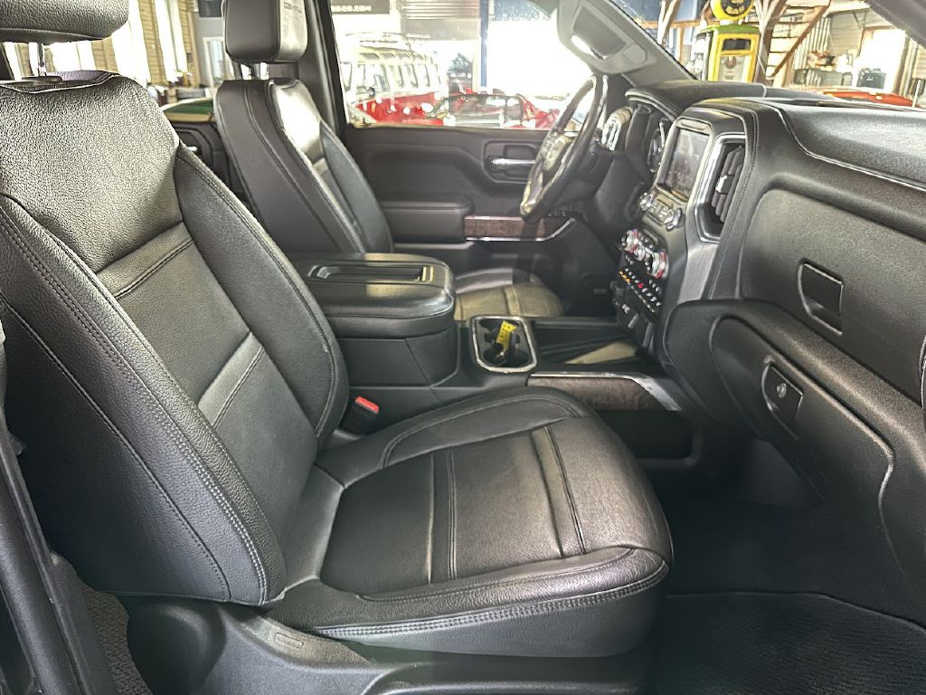 2020 GMC Sierra Image 15
