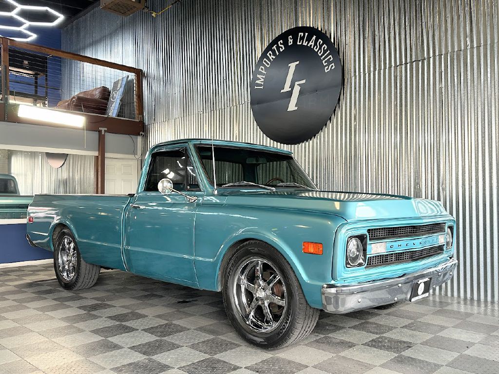 1969 Chevrolet C/K 10 Image 2