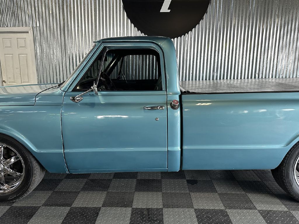 1969 Chevrolet C/K 10 Image 9