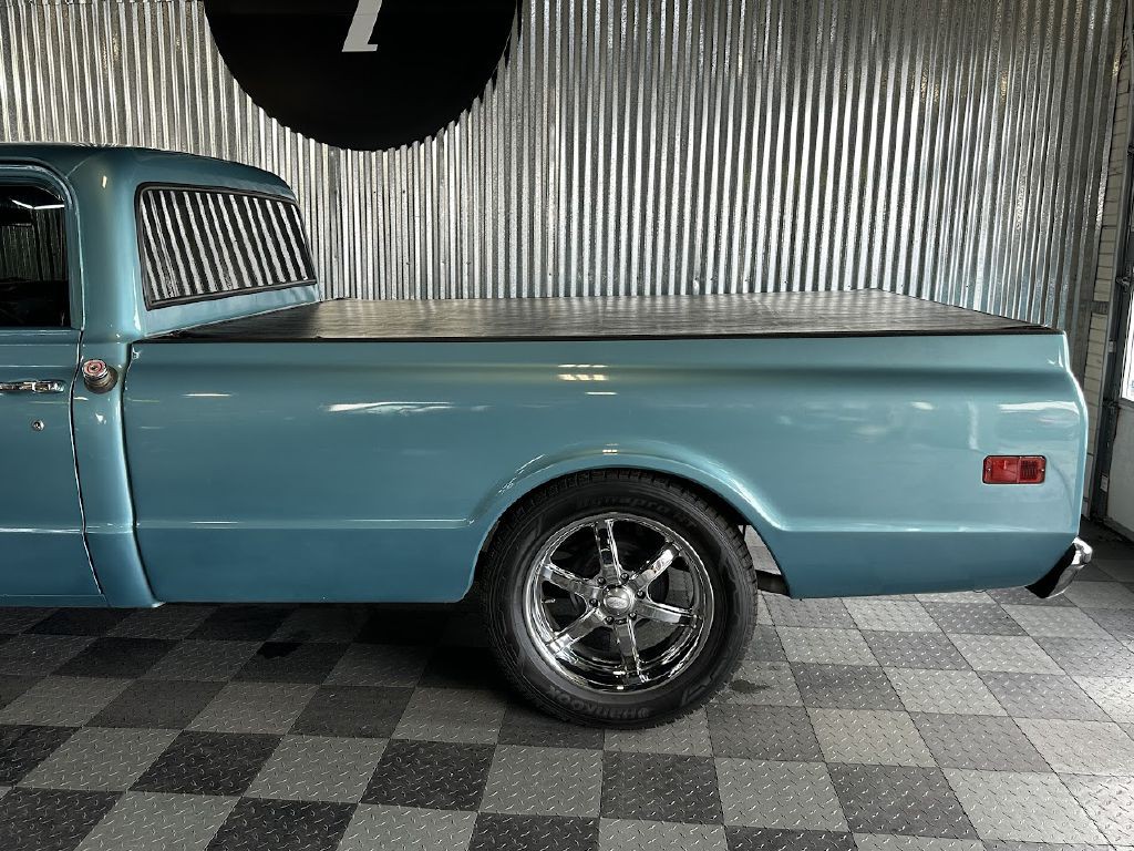 1969 Chevrolet C/K 10 Image 10