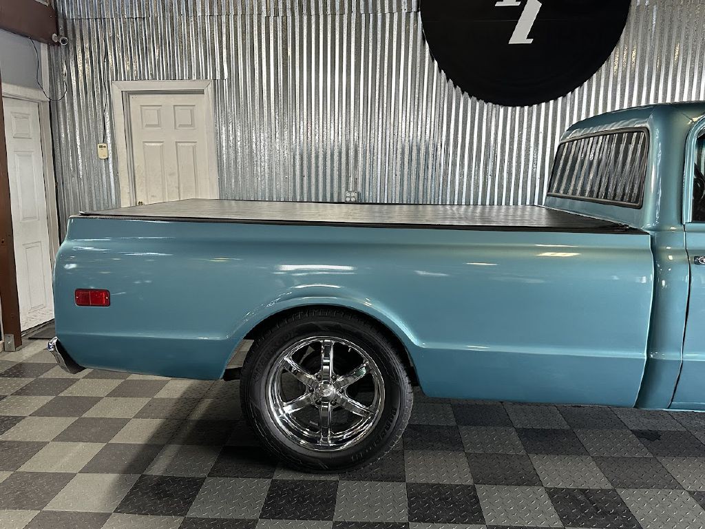 1969 Chevrolet C/K 10 Image 12