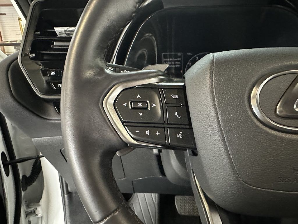 2024 Lexus TX Image 21