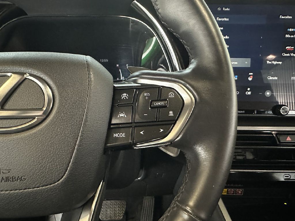 2024 Lexus TX Image 22