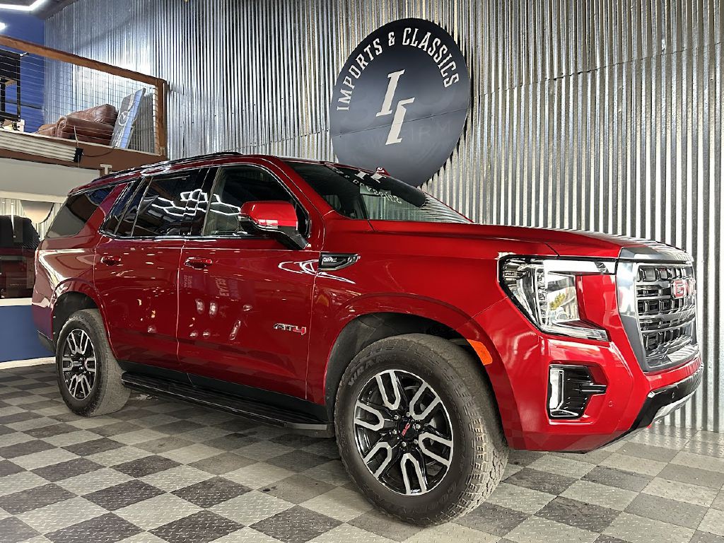 2022 GMC Yukon Image 2