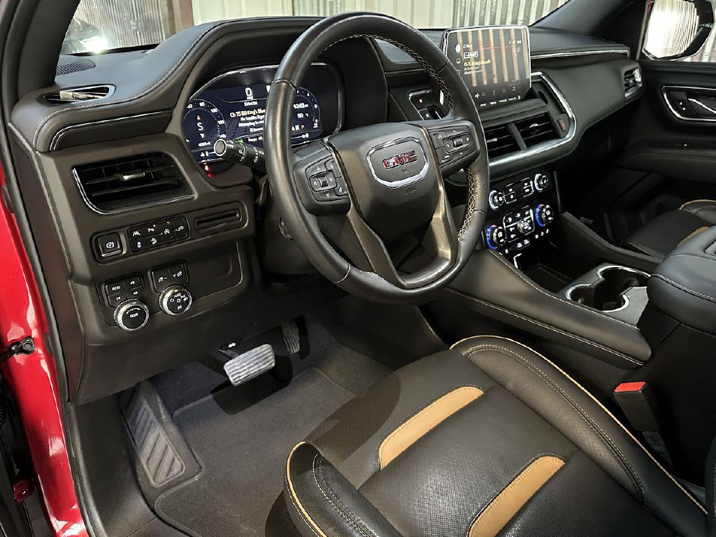 2022 GMC Yukon Image 10