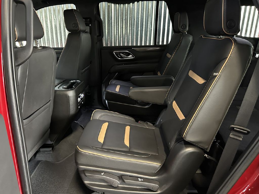 2022 GMC Yukon Image 15