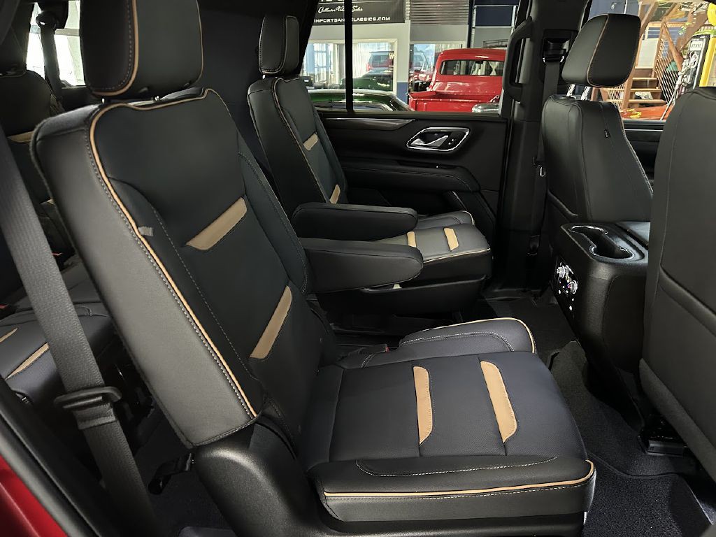 2022 GMC Yukon Image 17