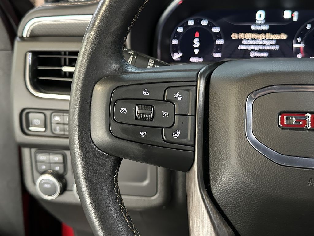 2022 GMC Yukon Image 21