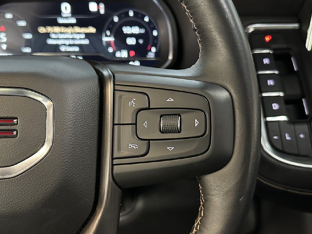 2022 GMC Yukon Image 22