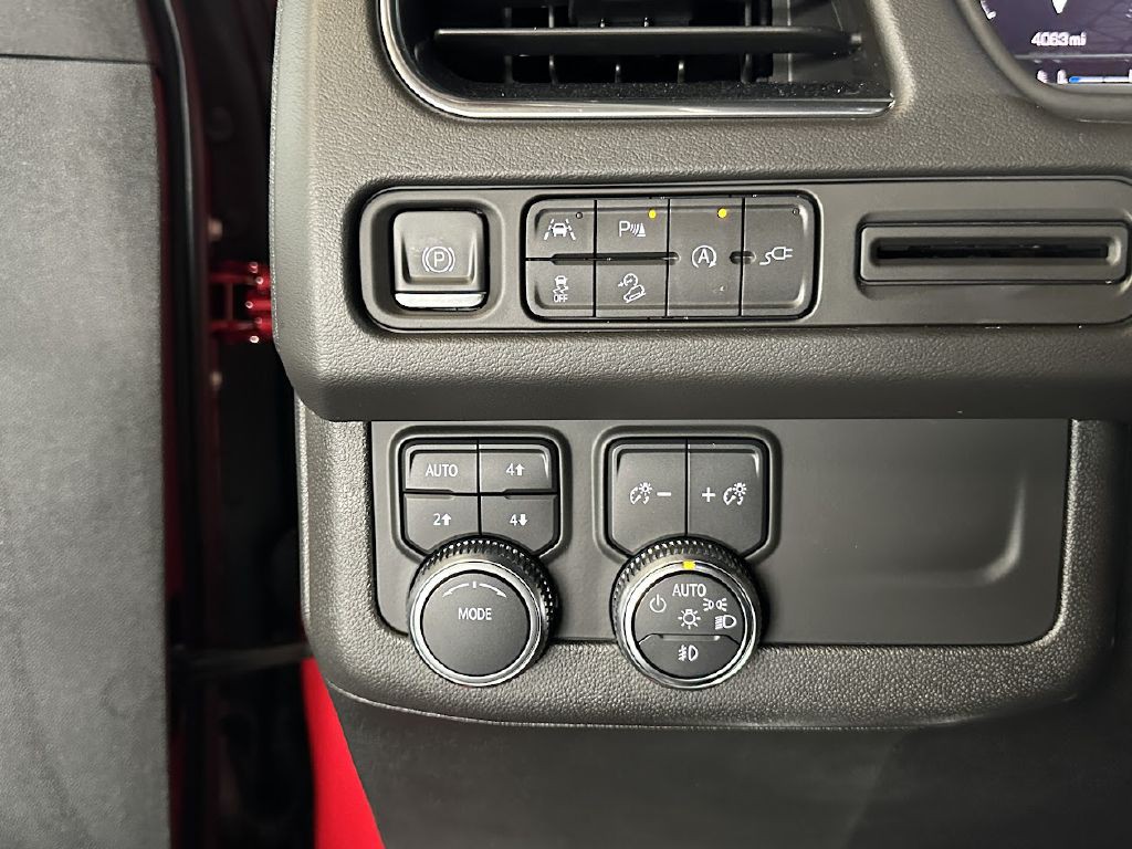 2022 GMC Yukon Image 26
