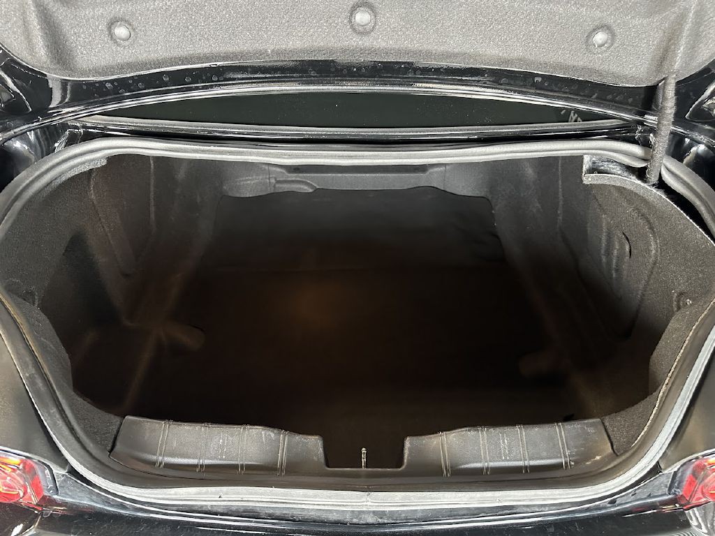 2021 Chevrolet Camaro Image 25