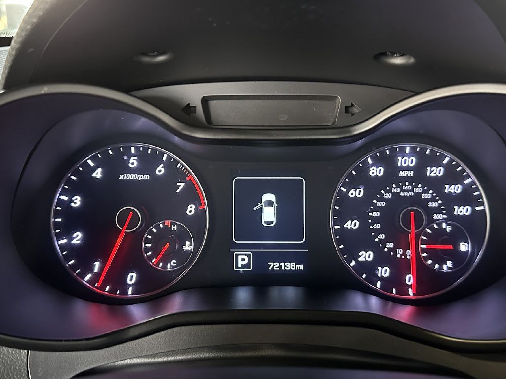2016 Hyundai Veloster Image 19
