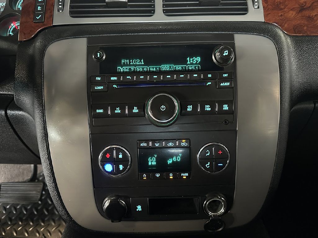 2009 GMC Sierra Image 21