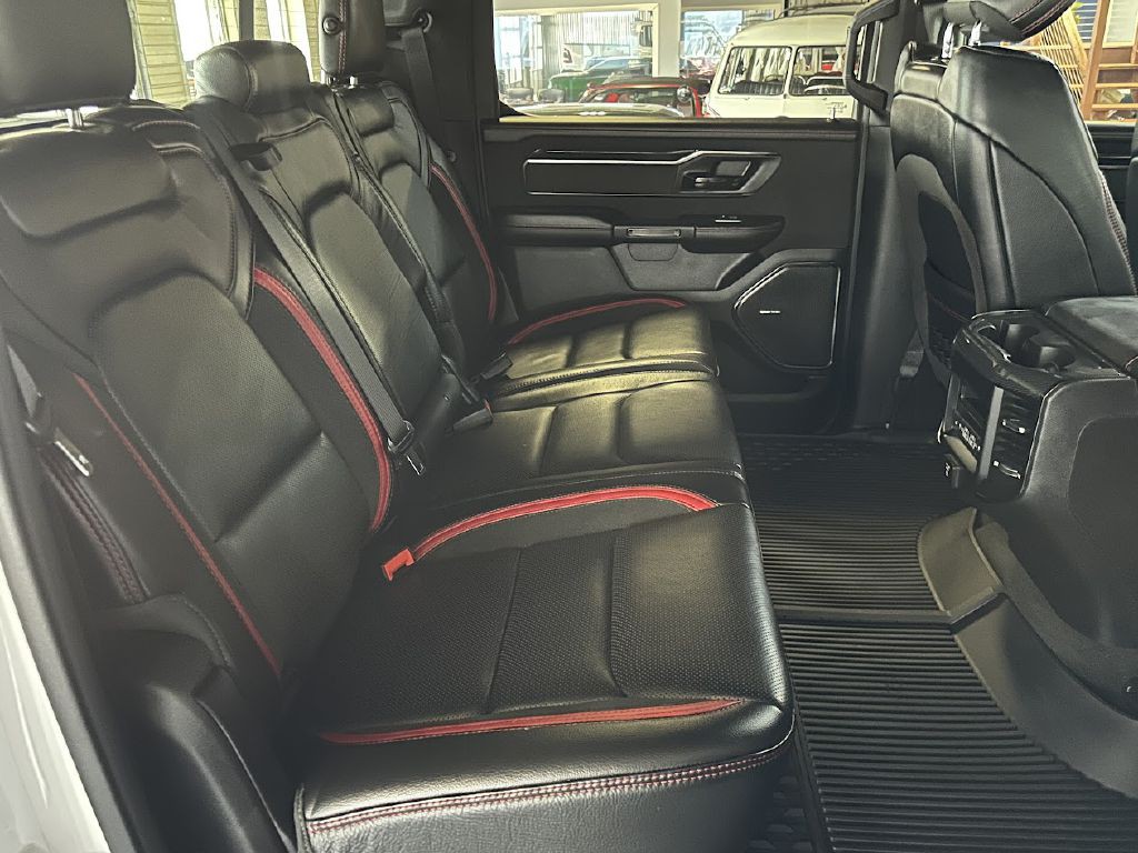 2021 RAM 1500 Image 15