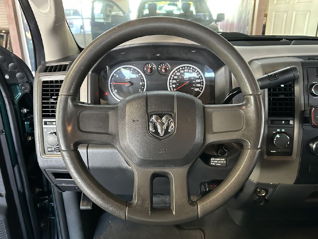 2011 Dodge Ram 1500 Image 17