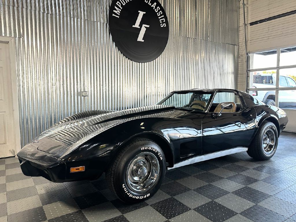 1977 Chevrolet Corvette Image 4