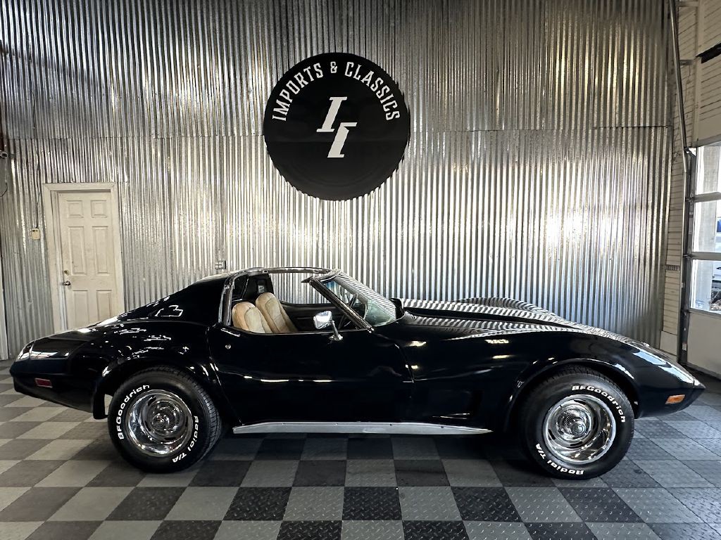 1977 Chevrolet Corvette Image 10