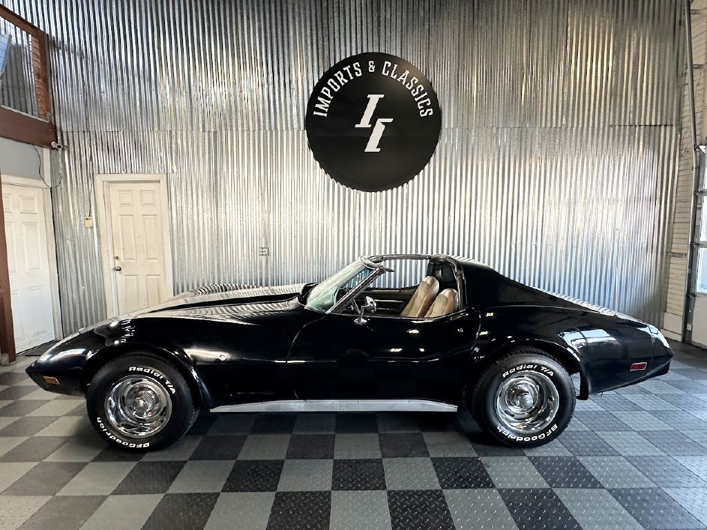 1977 Chevrolet Corvette Image 12