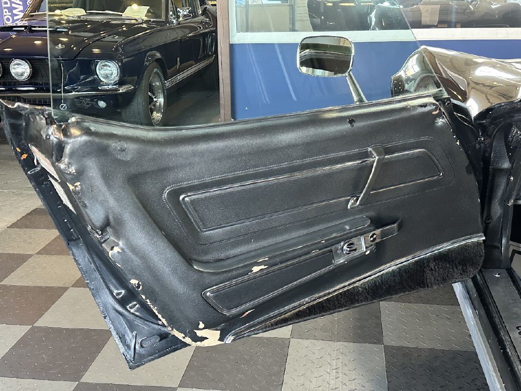 1977 Chevrolet Corvette Image 18