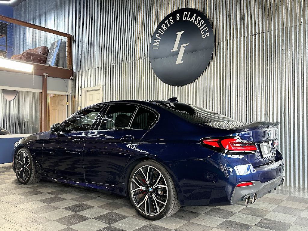 2021 BMW 5 Series Image 4