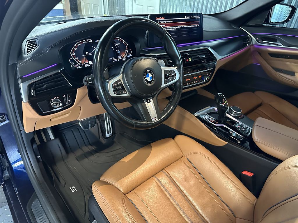 2021 BMW 5 Series Image 10